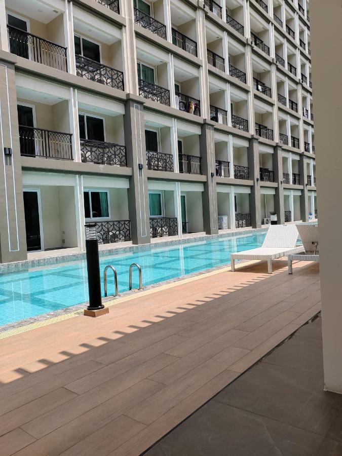 Romantic Beach Apartment芭堤雅水系高档酒店式公寓可做饭 Jomtien Beach Extérieur photo